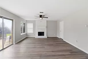 2462 Claremont Dr, Grand Prairie, TX 75052 - Photo 8