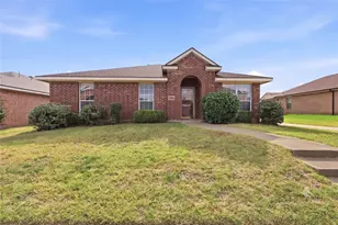 640 Canyon Pl, DeSoto, TX 75115 - Photo 1