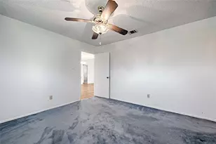 923 Courtney Dr, Mesquite, TX 75150 - Photo 12