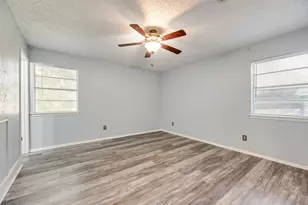 7100 Lowery Ln, North Richland Hills, TX 76182 - Photo 16