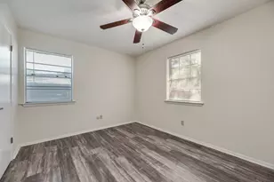 7100 Lowery Ln, North Richland Hills, TX 76182 - Photo 18