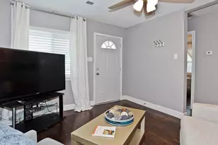 1810 Shaw St, Dallas, TX 75212 - Photo 8