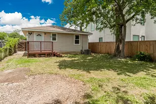 1810 Shaw St, Dallas, TX 75212 - Photo 38