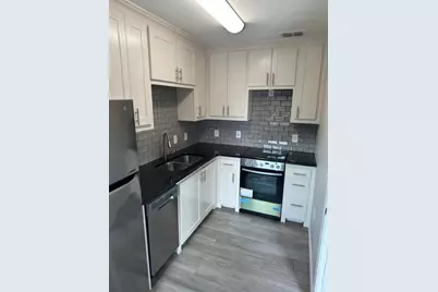 3015 Bryant Irvin Road N #205, Fort Worth, TX 76107 - Photo 2