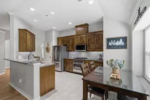 712 Mist Flower Dr, Little Elm, TX 75068 - Photo 10