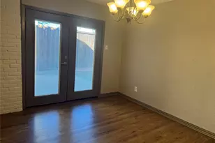 2012 Via Corona, Carrollton, TX 75006 - Photo 10