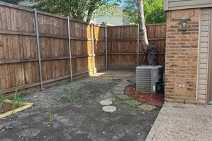 2012 Via Corona, Carrollton, TX 75006 - Photo 36