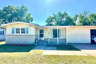 209 Laurel Dr, Winters, TX 79567 - Photo 4