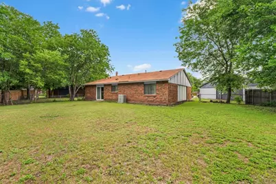 5817 Sidewinder Trail, Fort Worth, TX 76131 - Photo 32