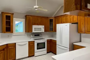 5969 River Bend Dr, Benbrook, TX 76132 - Photo 8