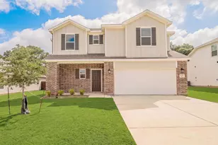 121 kylie St, Cleburne, TX 76031 - Photo 2