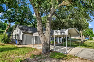 7521 Pawnee Trail, Lake Worth, TX 76135 - Photo 4