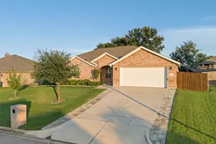 3733 Cecelia Ln, Forest Hill, TX 76140 - Photo 1