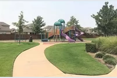 15628 Yarberry Drive, Fort Worth, TX 76262 - Photo 12