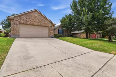 410 Charlie Way, Weatherford, TX 76087 - Photo 30