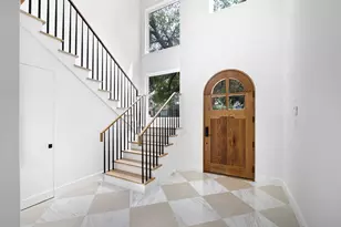 8730 Rexford Dr, Dallas, TX 75209 - Photo 2