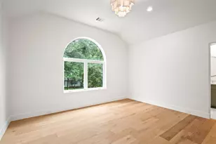 8730 Rexford Dr, Dallas, TX 75209 - Photo 30