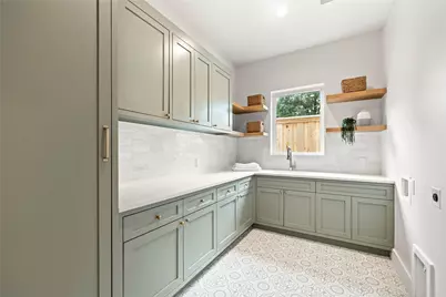 8730 Rexford Drive, Dallas, TX 75209 - Photo 20
