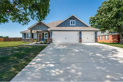 524 E Carol Street, Pilot Point, TX 76258 - Photo 30