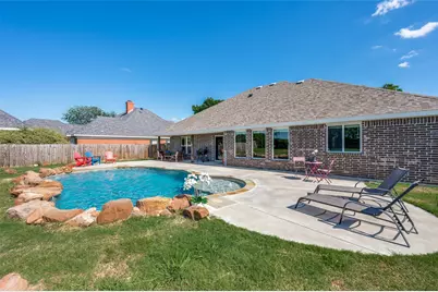 524 E Carol Street, Pilot Point, TX 76258 - Photo 26