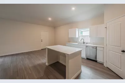 115 Kylie Street, Cleburne, TX 76031 - Photo 12