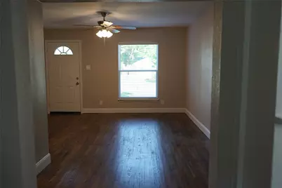 603 Magnolia Street, Arlington, TX 76012 - Photo 2