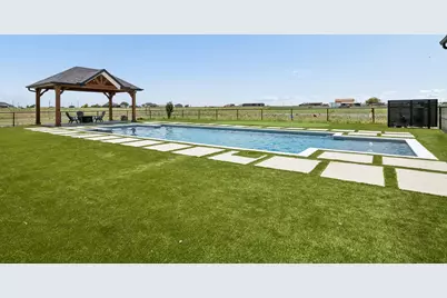 9224 County Road 592, Nevada, TX 75173 - Photo 8