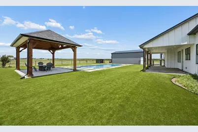 9224 County Road 592, Nevada, TX 75173 - Photo 10