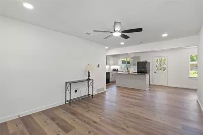 10325 Maylee Boulevard, Dallas, TX 75228 - Photo 8