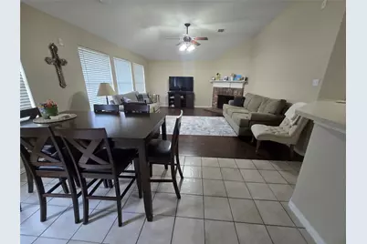 2816 Oakdale Drive, Burleson, TX 76028 - Photo 4