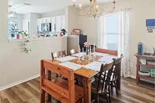 329 Wolf Mountain Ln, Fort Worth, TX 76140 - Photo 8