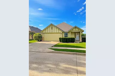 329 Wolf Mountain Lane, Fort Worth, TX 76140 - Photo 2