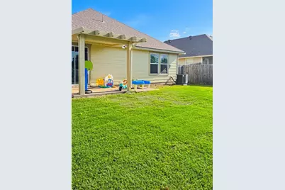 329 Wolf Mountain Lane, Fort Worth, TX 76140 - Photo 34