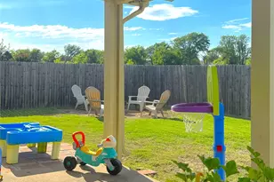 329 Wolf Mountain Ln, Fort Worth, TX 76140 - Photo 32