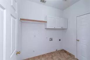 2318 Balleybrooke Dr, Lewisville, TX 75077 - Photo 16