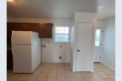 807 W Walnut Street #C4, Celina, TX 75009 - Photo 8