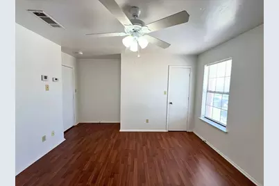 807 W Walnut Street #C4, Celina, TX 75009 - Photo 10