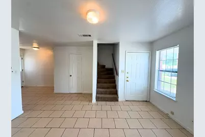 807 W Walnut Street #C4, Celina, TX 75009 - Photo 4