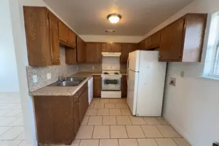 807 W Walnut St, Celina, TX 75009 - Photo 6