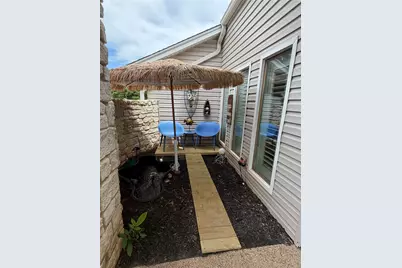2812 Chimney Hill Drive, Waco, TX 76708 - Photo 2