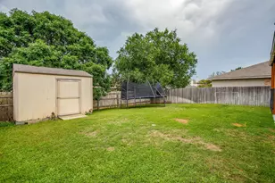 1956 Lariat Dr, Fort Worth, TX 76247 - Photo 38