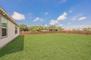 440 Rose Ave, Cleburne, TX 76033 - Photo 36