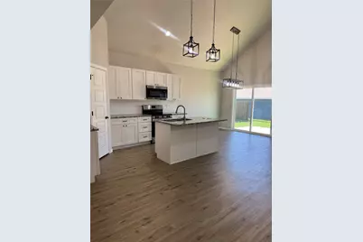 133 Magnolia Estates Street, Crowley, TX 76036 - Photo 4