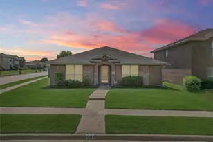 649 Canyon Pl, DeSoto, TX 75115 - Photo 1