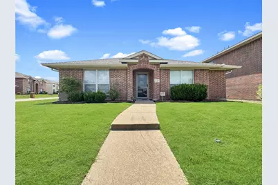 649 Canyon Place, DeSoto, TX 75115 - Photo 2