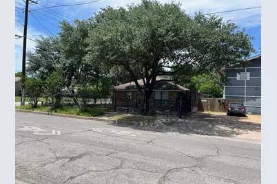 739 W 10th Street, Dallas, TX 75208 - Photo 6