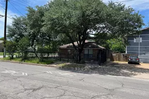 739 W 10th St, Dallas, TX 75208 - Photo 6