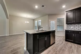 1524 Joy Dr, Carrollton, TX 75007 - Photo 10
