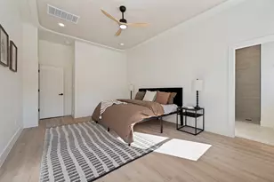 910 Gallant Fox Dr, Dallas, TX 75211 - Photo 16