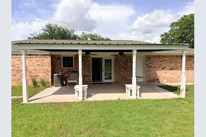 1304 Bellaire Street, Bowie, TX 76230 - Photo 16
